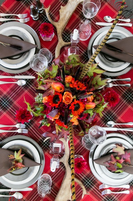 rustic-chic-thanksgiving-table-decor-14