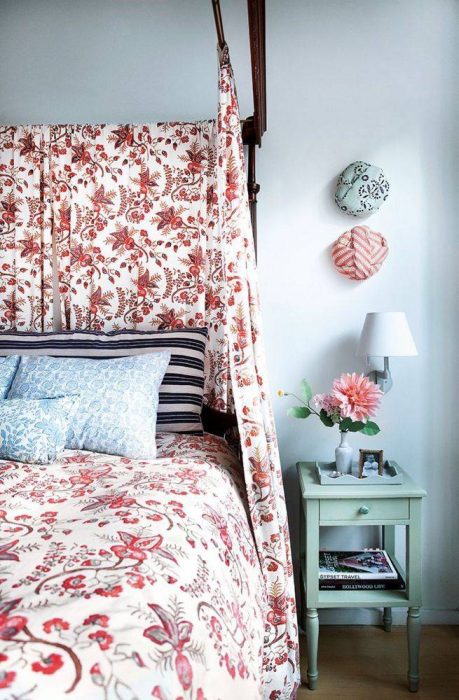 schelter bedroom - Kate Schelter's Apartment Domino Magazine ivydeleon.com